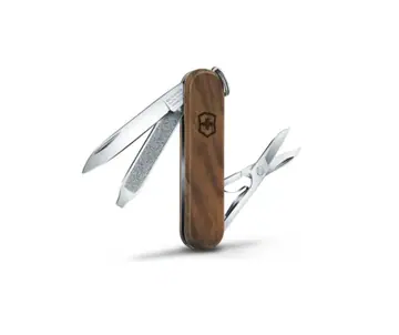 Victorinox Classic SD Puu