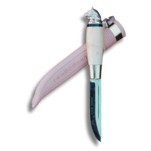 Iisakki Järvenpää Elkhound-kniv med skarp, slank stålklinge og ergonomisk formet træskaft i klassisk finsk jagtdesign.